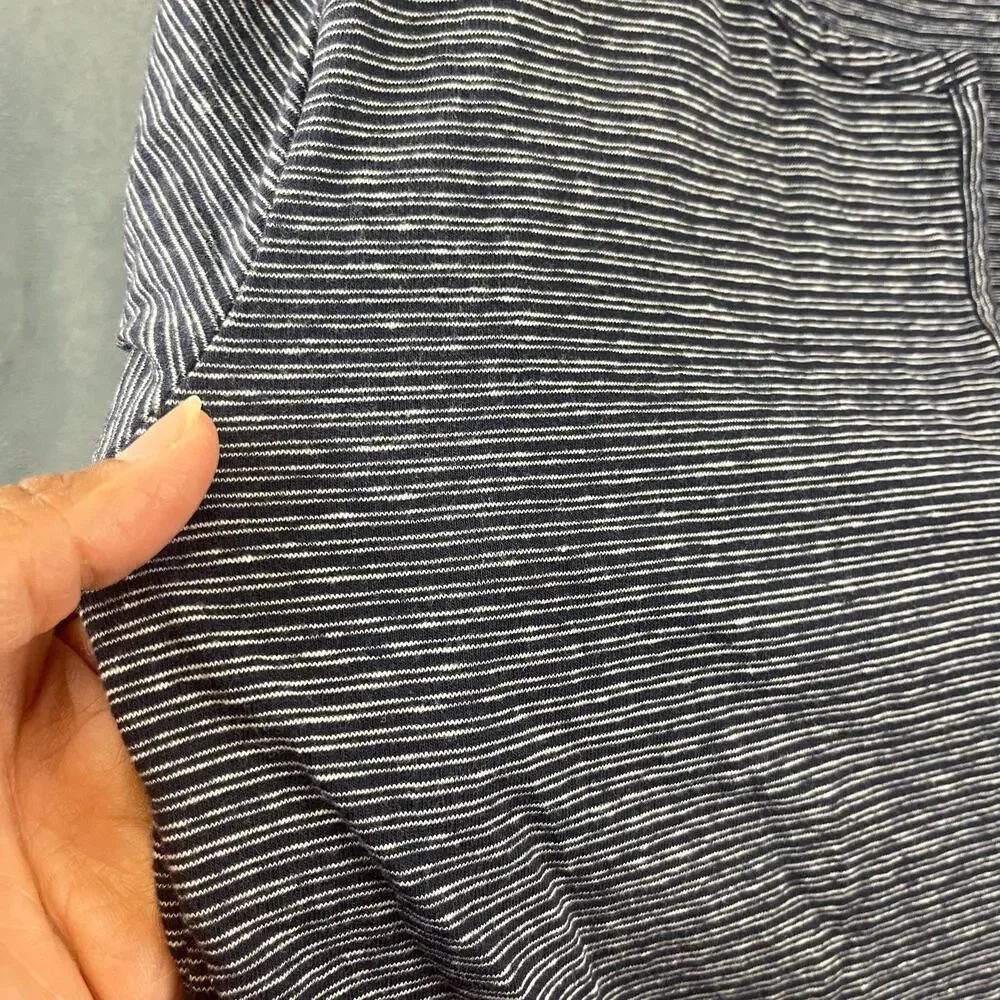 Preppy J. Crew Fitted Shirt Horizontal Matrix Lines Casual Boating Womens Medium